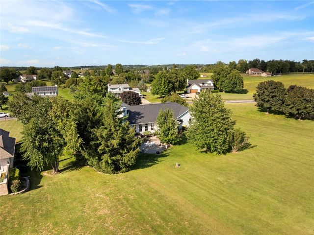 5843 Wells Lane, Cedar Rapids, IA 52411