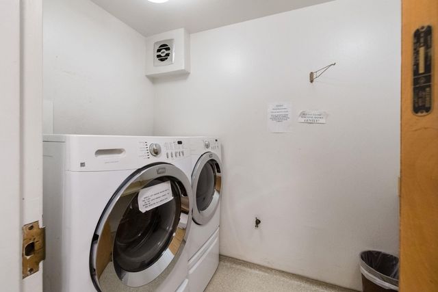 5405 Carlton St 303, Oakland, CA 94618