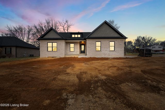 104 Glenda Elaine Dr, Mt Washington, KY 40047