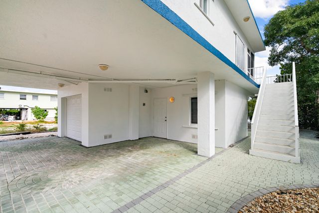 311 Buttonwood Circle, Key Largo, FL 33037