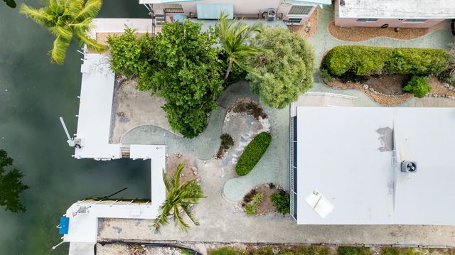 311 Buttonwood Circle, Key Largo, FL 33037