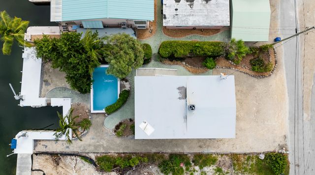 311 Buttonwood Circle, Key Largo, FL 33037