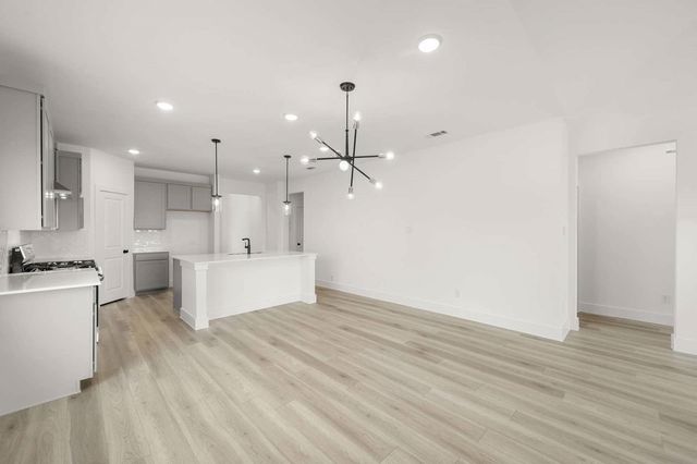 304 Sequoia Lane, Denton, TX 76210
