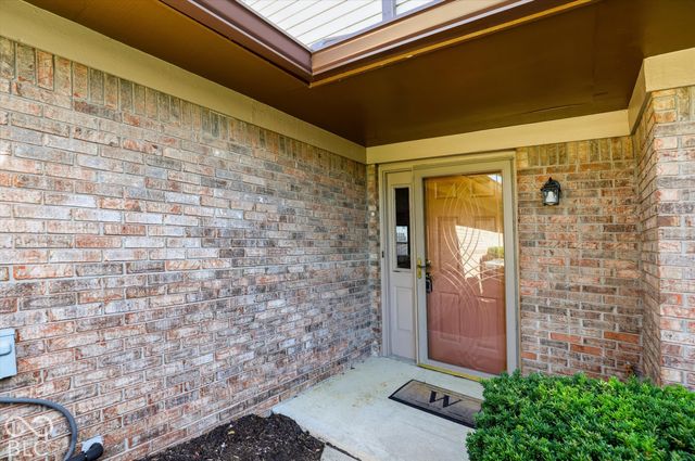 9127 Sea Oats Drive, Indianapolis, IN 46250