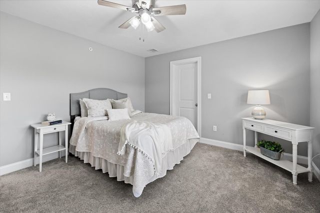 14 Houghton Farm Ln, Bolton, MA 01740