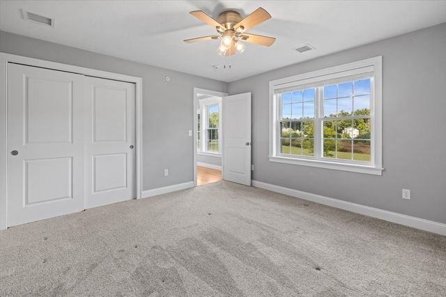 14 Houghton Farm Ln, Bolton, MA 01740