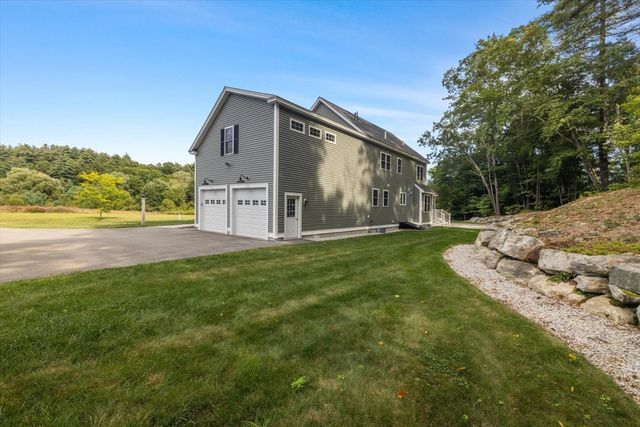 14 Houghton Farm Ln, Bolton, MA 01740