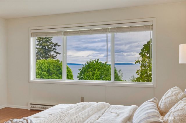 531 View Ridge Drive, Everett, WA 98203