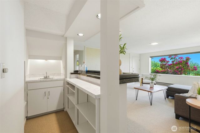 531 View Ridge Drive, Everett, WA 98203