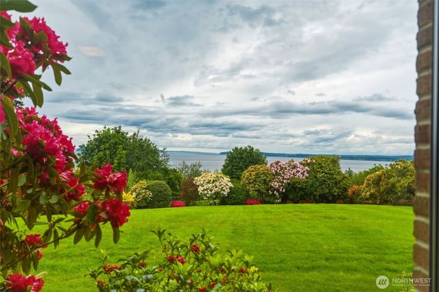 531 View Ridge Drive, Everett, WA 98203