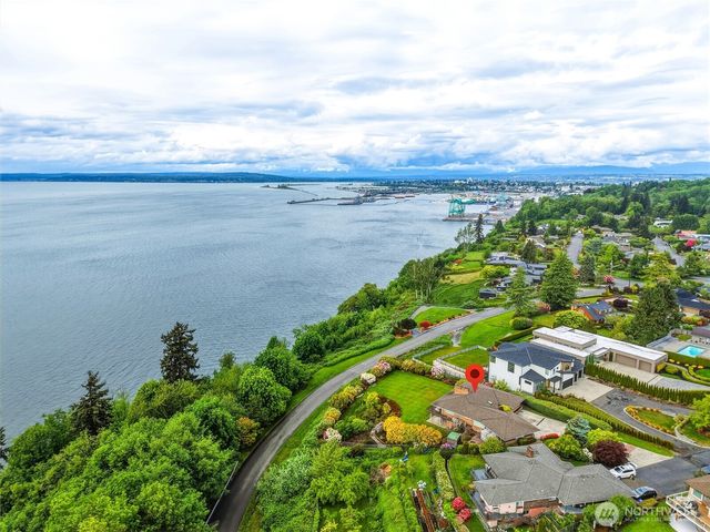 531 View Ridge Drive, Everett, WA 98203