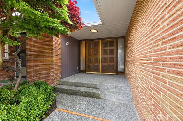 531 View Ridge Drive, Everett, WA 98203