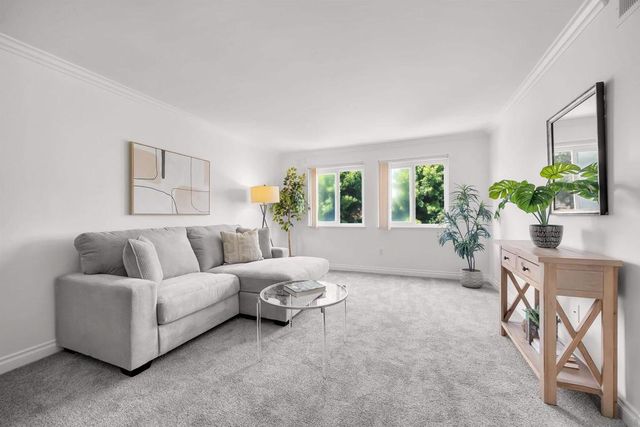 1756 Essex 206, San Diego, CA 92103