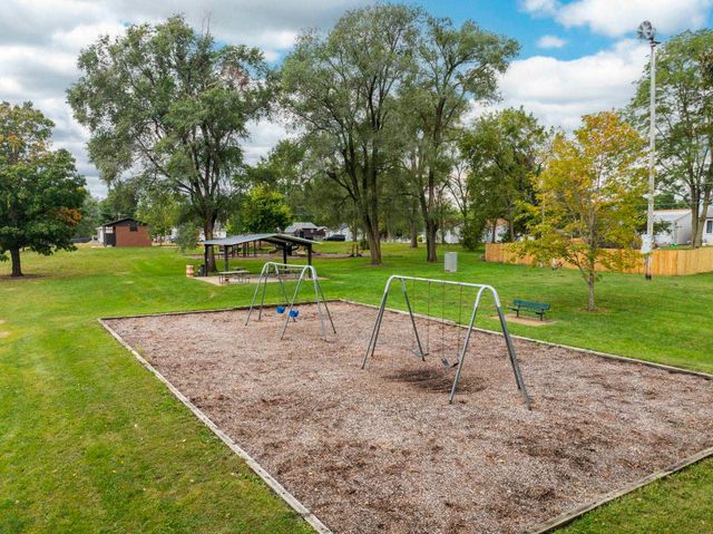 701 Shirley Street, Waterloo, IA 50707