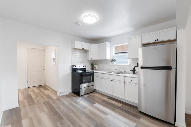 701 Shirley Street, Waterloo, IA 50707