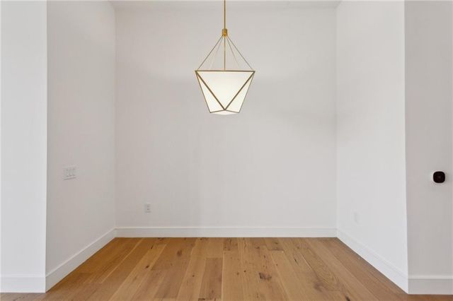 2425 Peachtree Road NE 403, Atlanta, GA 30305