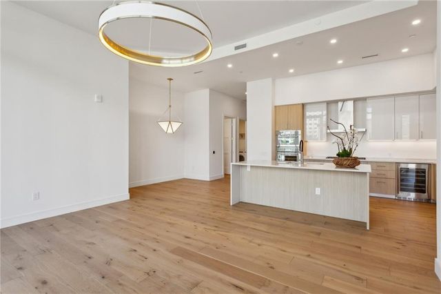 2425 Peachtree Road NE 403, Atlanta, GA 30305
