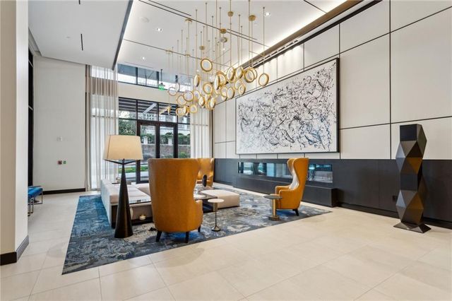 2425 Peachtree Road NE 403, Atlanta, GA 30305