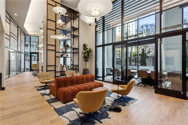 2425 Peachtree Road NE 403, Atlanta, GA 30305