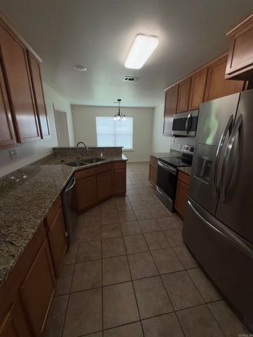 14012 Knighton Cove, North Little Rock, AR 72117