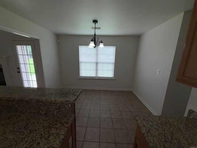 14012 Knighton Cove, North Little Rock, AR 72117