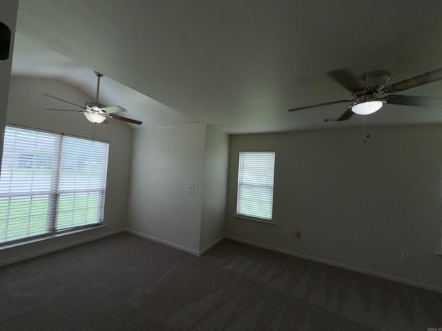 14012 Knighton Cove, North Little Rock, AR 72117