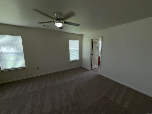 14012 Knighton Cove, North Little Rock, AR 72117