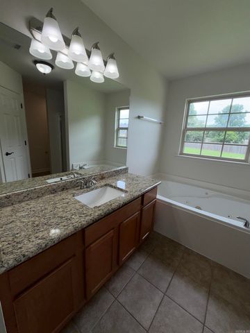 14012 Knighton Cove, North Little Rock, AR 72117