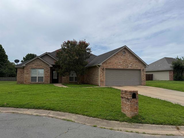 14012 Knighton Cove, North Little Rock, AR 72117