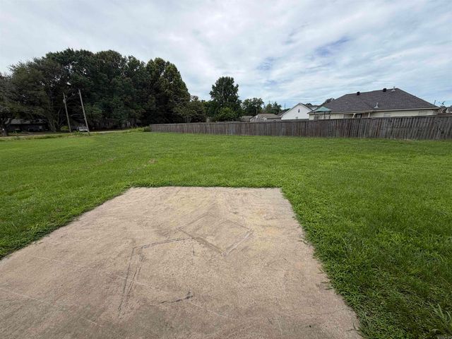14012 Knighton Cove, North Little Rock, AR 72117