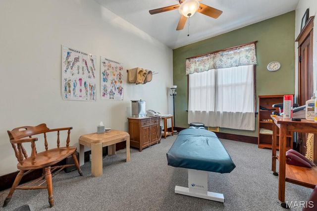 203 W Booneslick Road, Warrenton, MO 63383