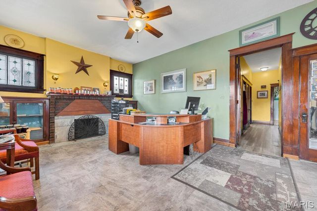 203 W Booneslick Road, Warrenton, MO 63383