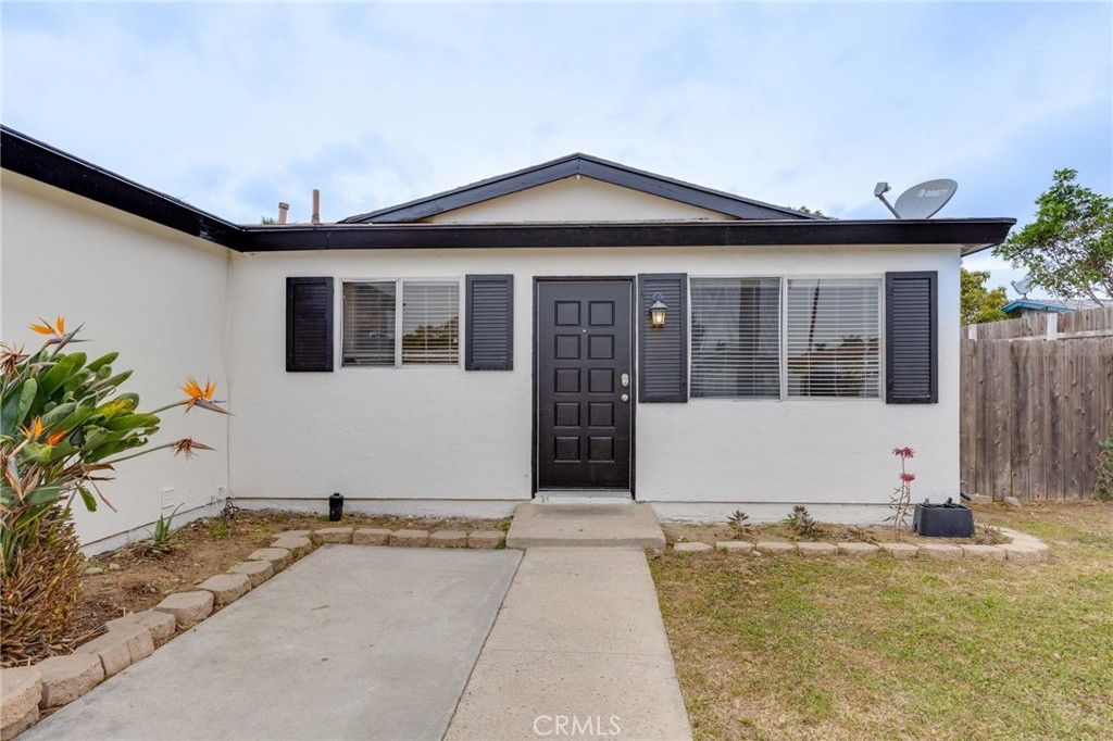 Image 3 of property listing at 960 Twining Avenue, San Diego, CA 92154