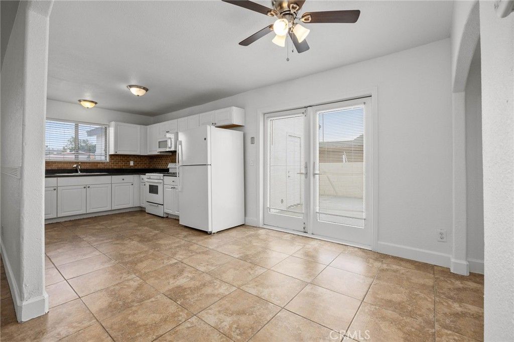 Image 7 of property listing at 960 Twining Avenue, San Diego, CA 92154