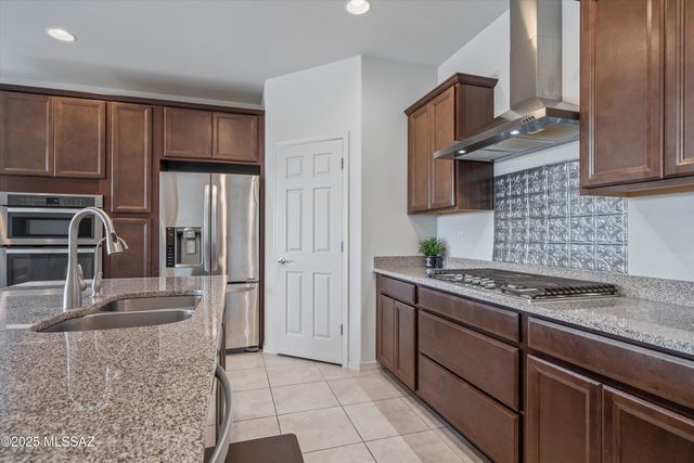 11780 N Renoir Way, Tucson, AZ 85742