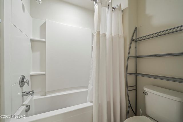 11780 N Renoir Way, Tucson, AZ 85742