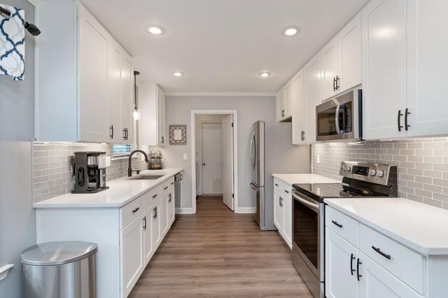 615 St Martin Cove, Niceville, FL 32578