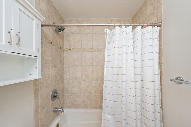 615 St Martin Cove, Niceville, FL 32578
