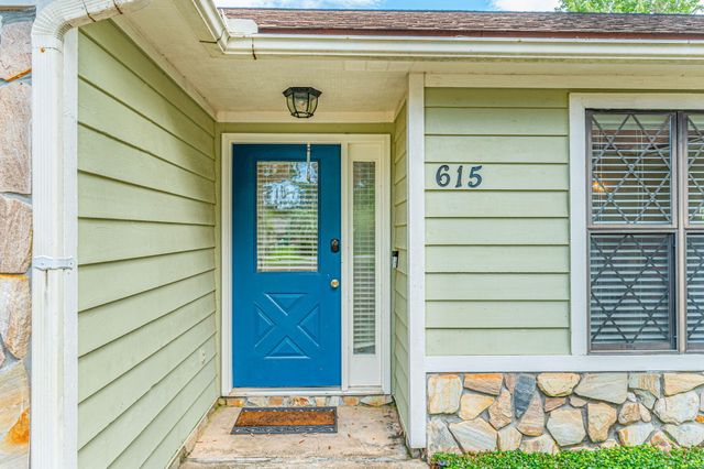 615 St Martin Cove, Niceville, FL 32578