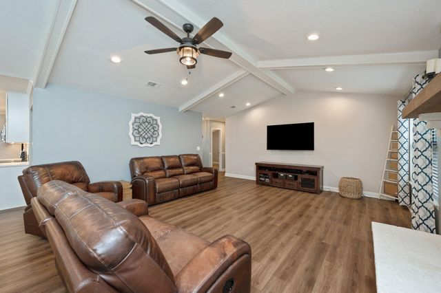 615 St Martin Cove, Niceville, FL 32578