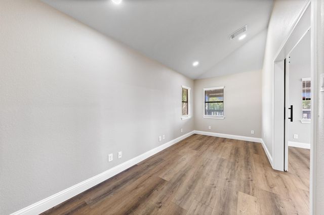 1115 Sunset, San Leon, TX 77539