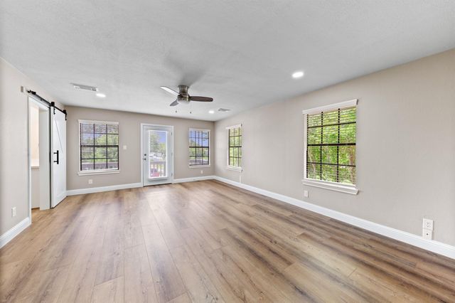 1115 Sunset, San Leon, TX 77539