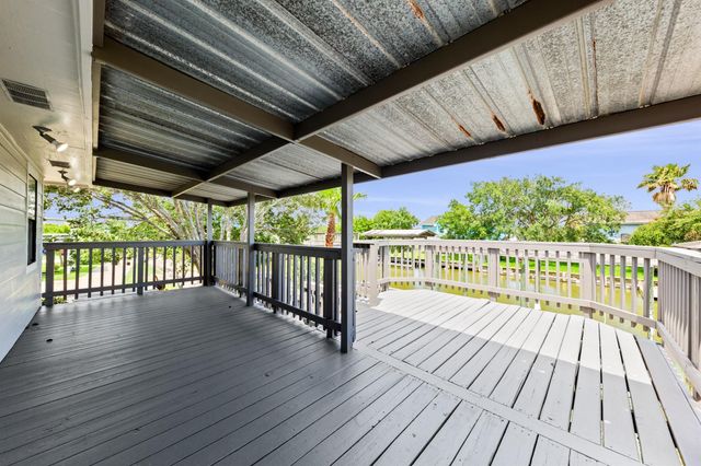 1115 Sunset, San Leon, TX 77539