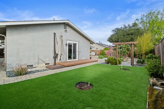 322 El Portal Way, San Jose, CA 95119