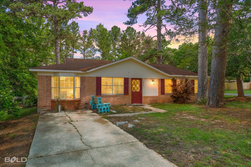 502 Dixon Street, Shreveport, LA 71106