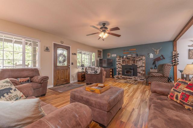 2020 Antler Dr, Arnold, CA 95223