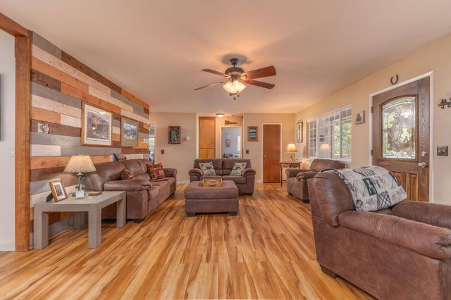 2020 Antler Dr, Arnold, CA 95223