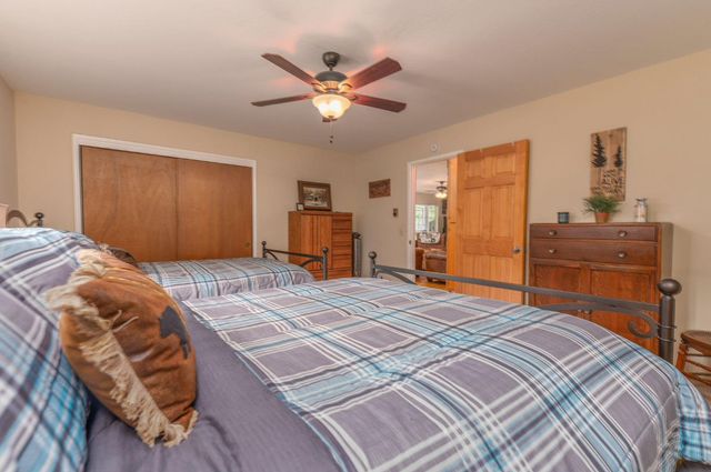 2020 Antler Dr, Arnold, CA 95223
