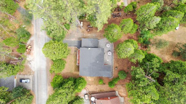 2020 Antler Dr, Arnold, CA 95223
