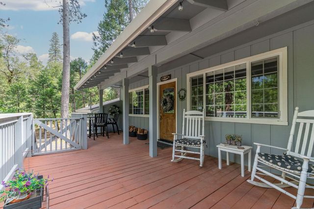 2020 Antler Dr, Arnold, CA 95223